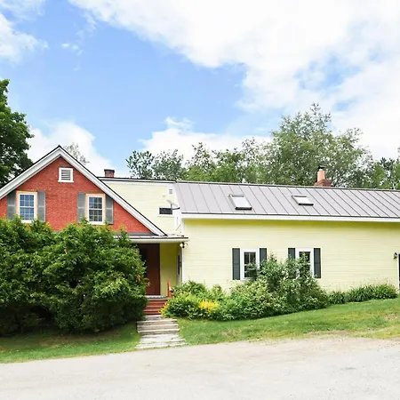 1820 House - Vt Charm + Modern Comforts + Hot Tub Stowe Exterior foto