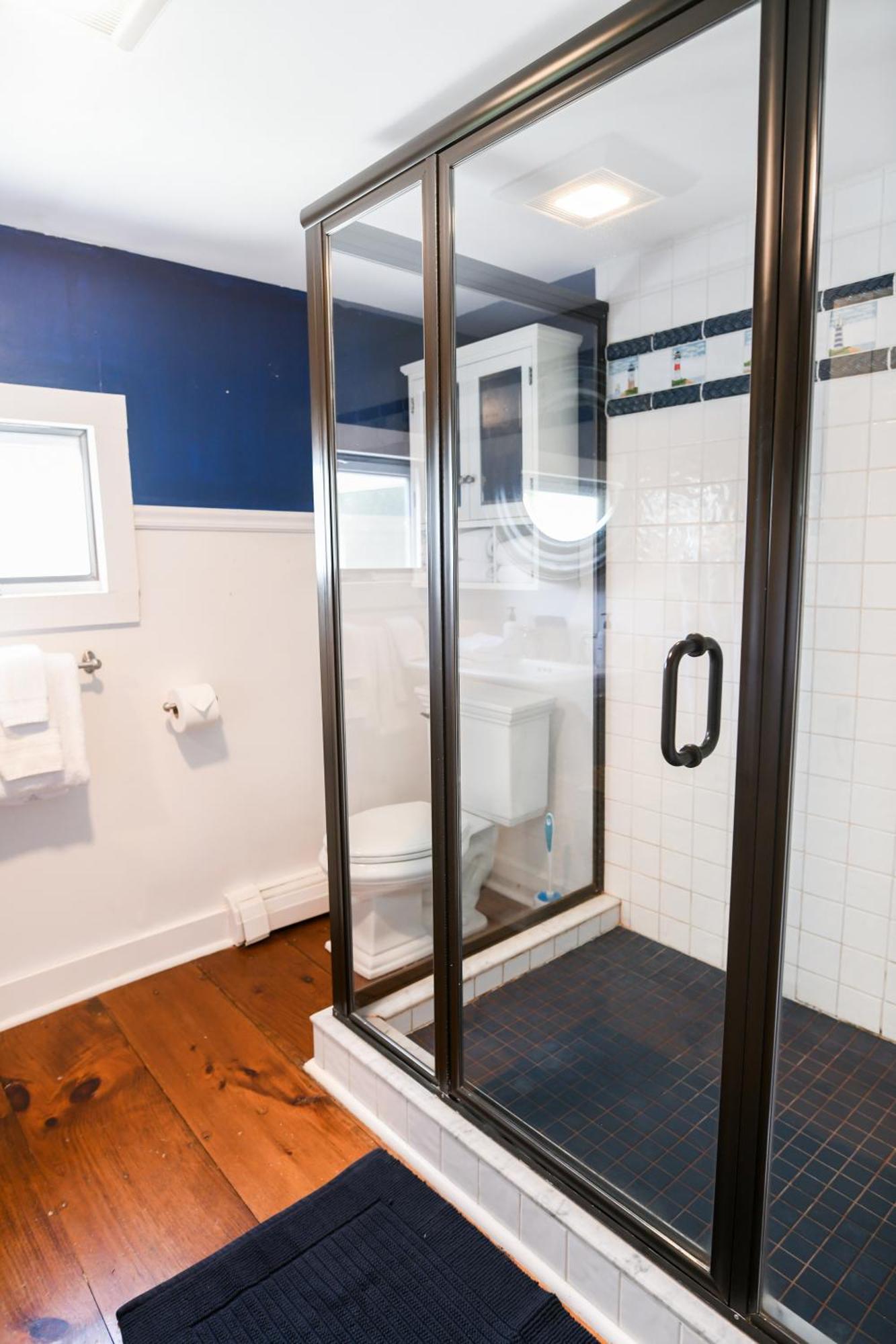 Villa 1820 House - Vt Charm + Modern Comforts + Hot Tub
